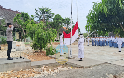 SMAN 1 Grabagan Gelar Upacara Bendera, Kapolsek Grabagan Beri Pembinaan Siswa