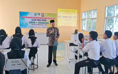 Latihan Dasar Kepemimpinan Manajemen Siswa (LDKMS) OSIS SMAN 1 Grabagan
